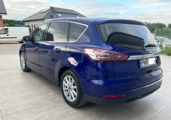 Ford S-Max cena 59500 przebieg: 196000, rok produkcji 2017 z Września małe 466